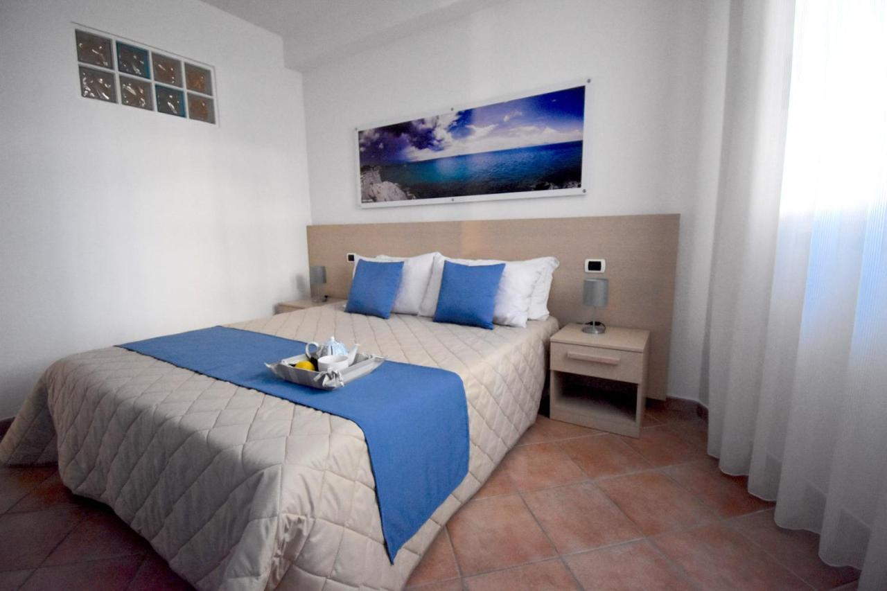 Residence Il Cardellino San Vincenzo Eksteriør billede