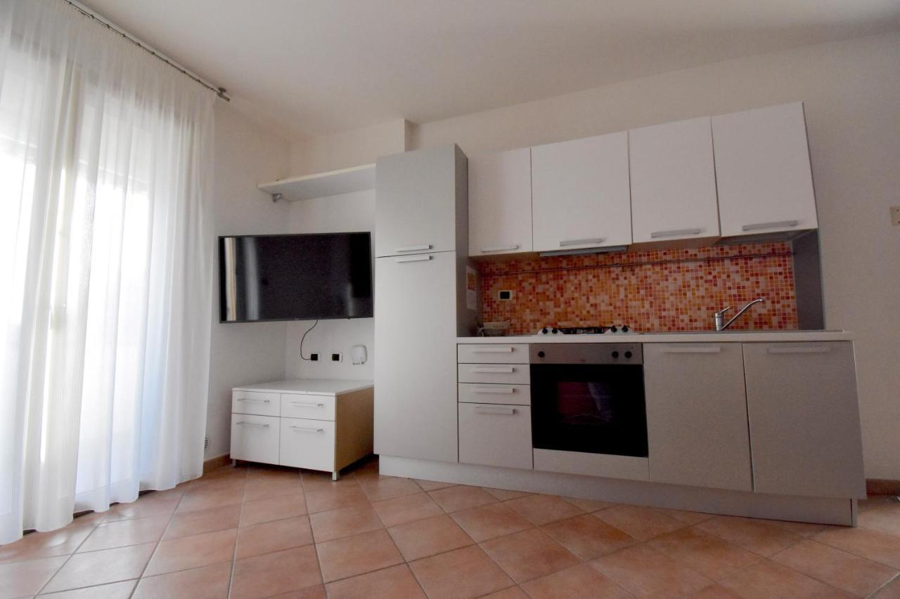 Residence Il Cardellino San Vincenzo Eksteriør billede