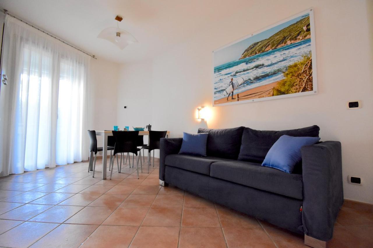 Residence Il Cardellino San Vincenzo Eksteriør billede