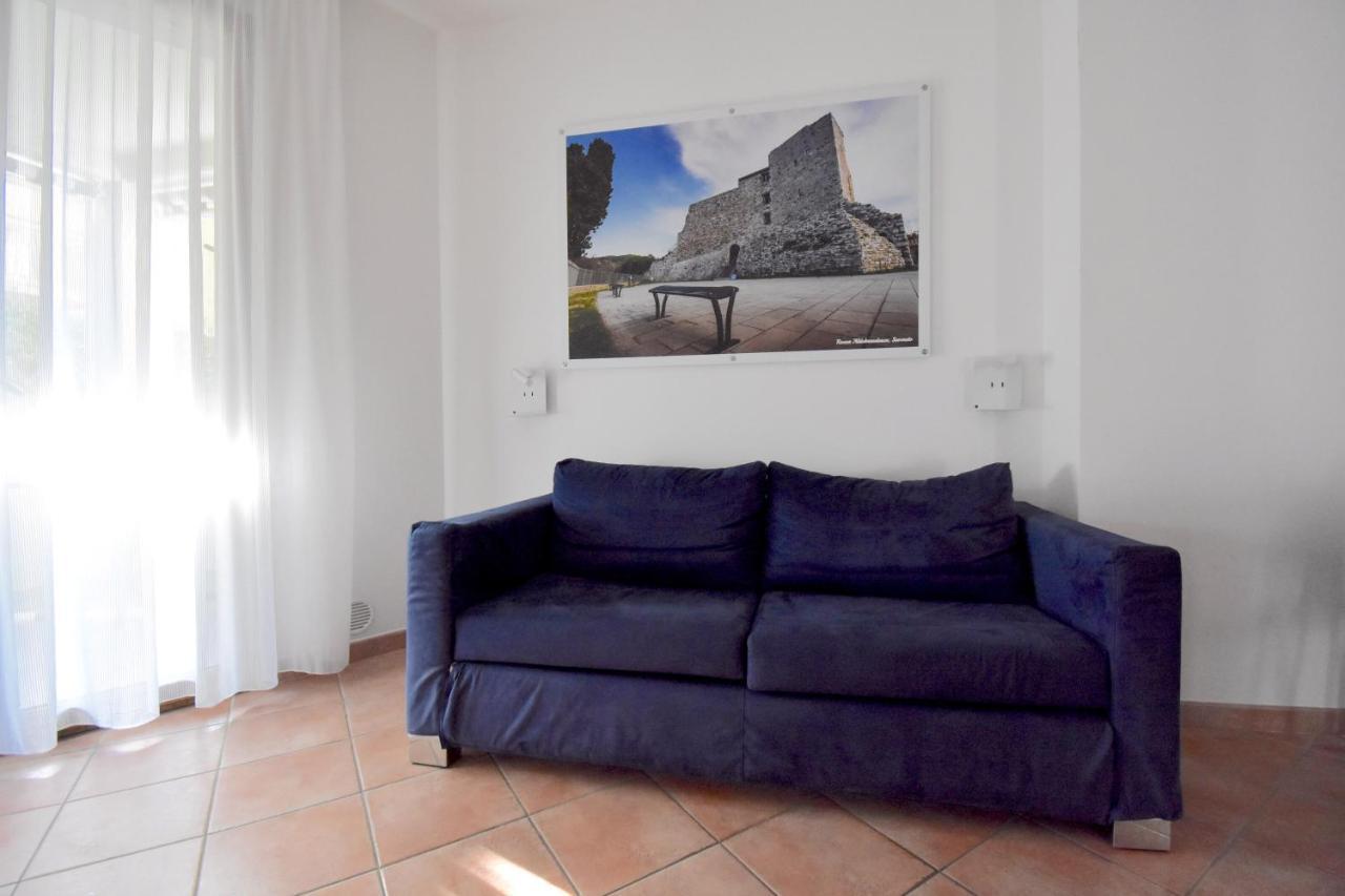 Residence Il Cardellino San Vincenzo Eksteriør billede