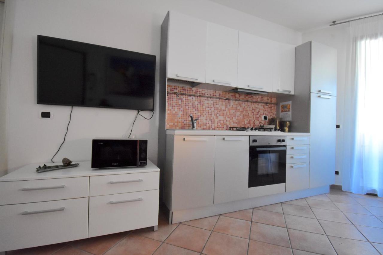 Residence Il Cardellino San Vincenzo Eksteriør billede